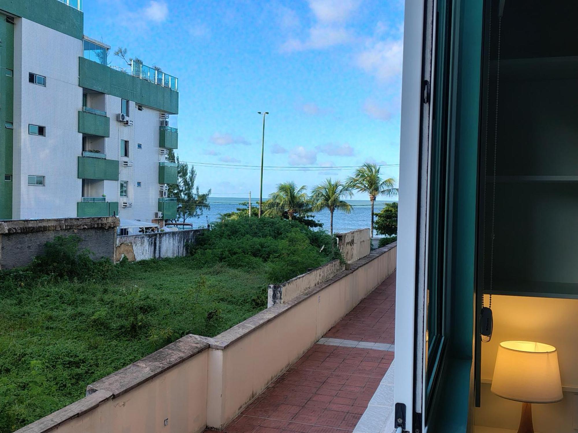 Flat Frent Mar Manaira 2 *